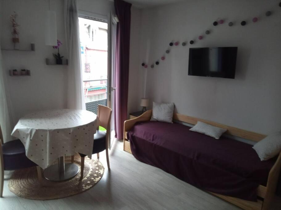 Agreable Studio Familial A Lourdes, Proche Gare Dış mekan fotoğraf